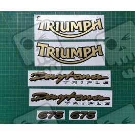 TRIUMPH Daytona 675 YEAR 2005-2006 AUTOCOLLANT
